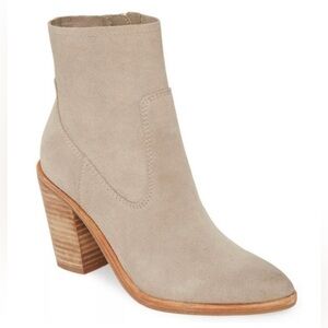 Women’s Beige/Grey Suede Boots - Size 8